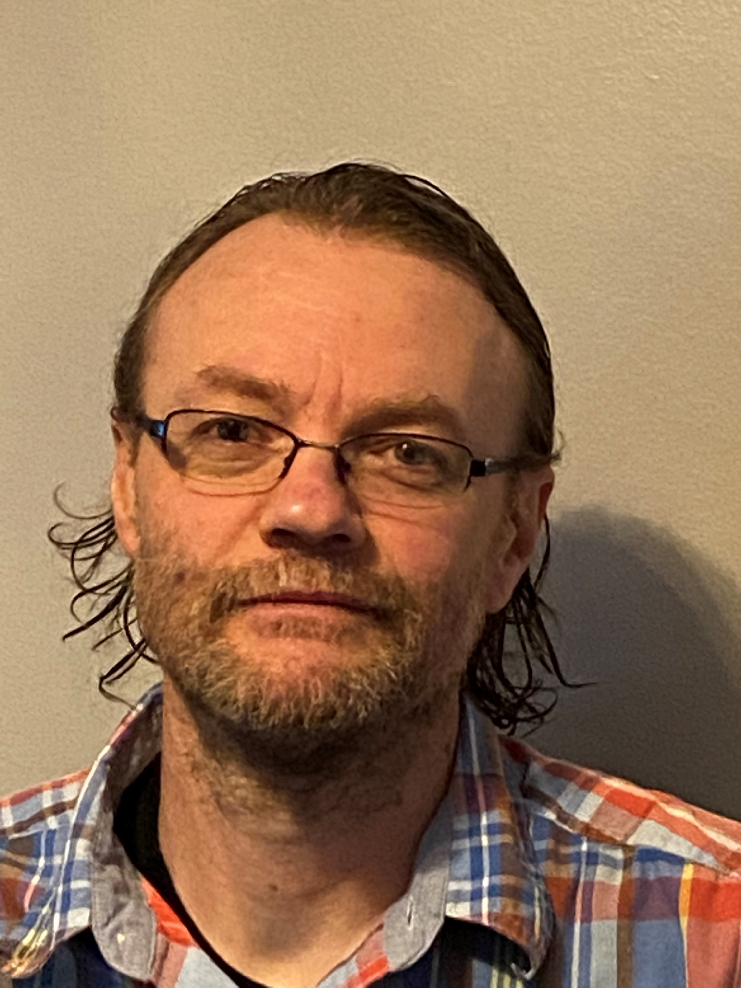 Headshot of Leigh Latta